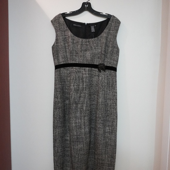 Dana Buchman Wool Sheath Dress w/ Brooch Pin (NWT) - Picture 2 of 7